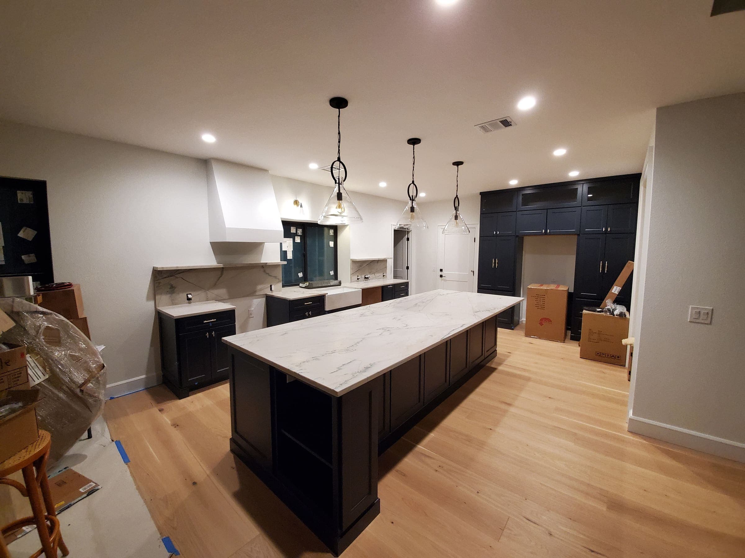 Interior remodeling project by Top Notch Remodeling, Austin TX — photo 10