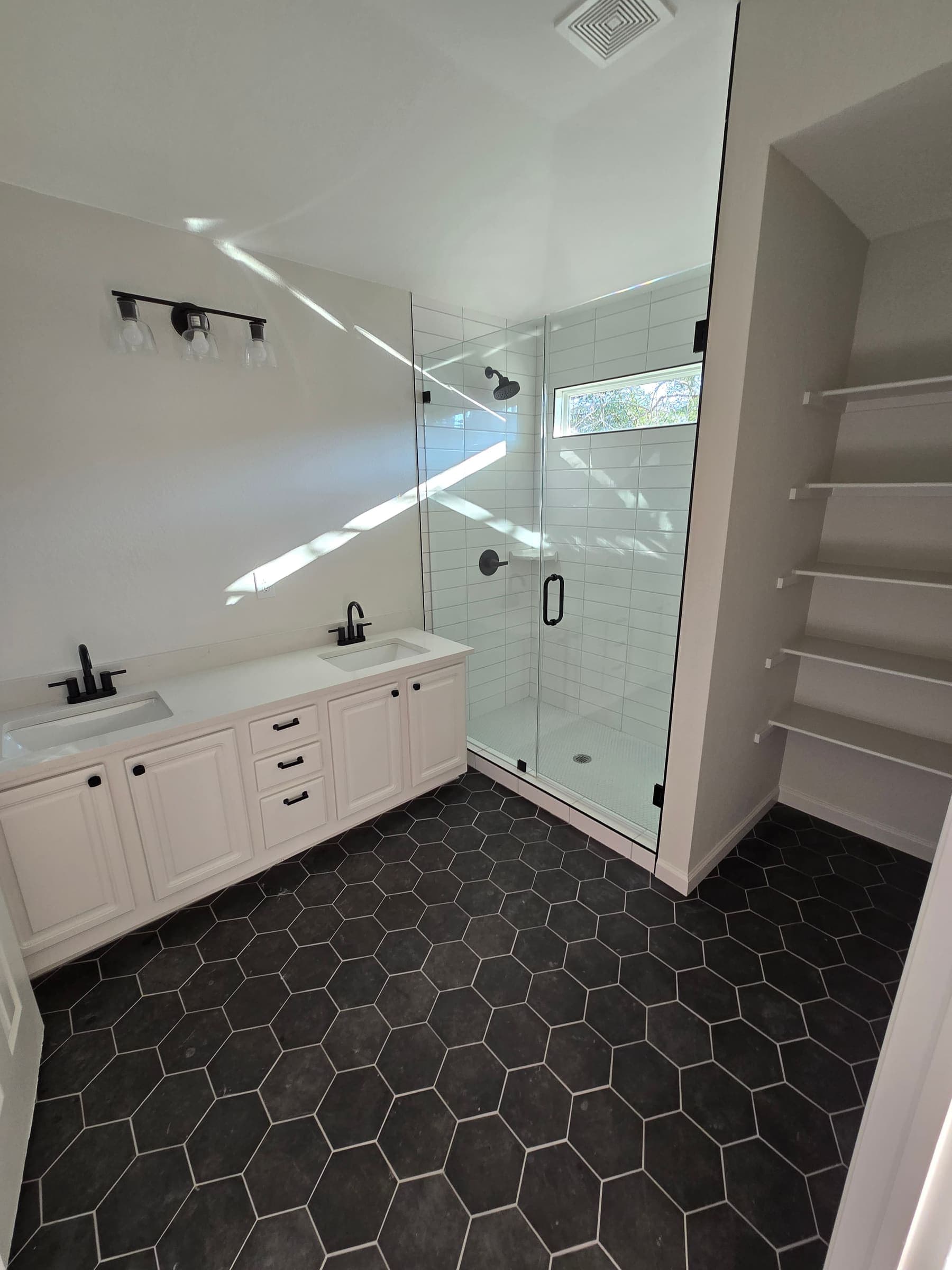 Interior remodeling project by Top Notch Remodeling, Austin TX — photo 4