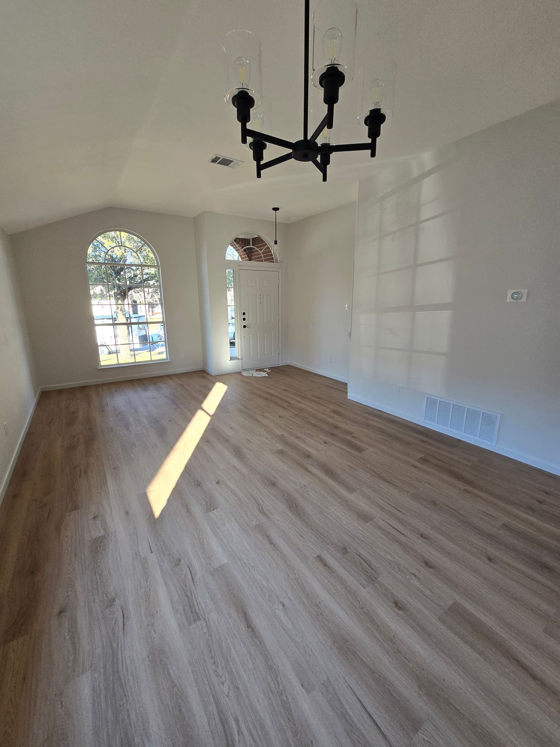Interior remodeling project by Top Notch Remodeling, Austin TX — photo 5